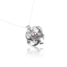 Load image into Gallery viewer, COLIER DIN ARGINT 925 - PETALS AND PEARLS