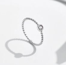 Load image into Gallery viewer, INEL DE LOGODNA DIN ARGINT 925 CU DIAMANT MOISSANITE
