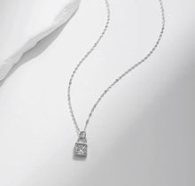 Load image into Gallery viewer, COLIER DIN ARGINT 925 CU DIAMANT MOISSANITE 0,5 CT
