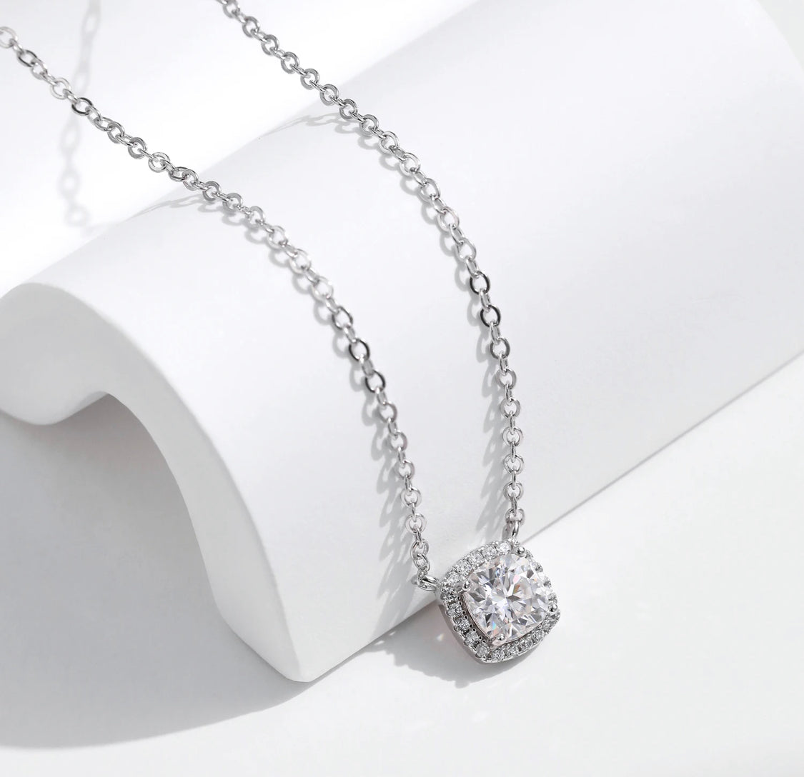 COLIER DIN ARGINT 925 CU MOISSANITE